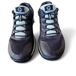 Merrell Antora 2 Womenโs Navy Athletic Running Shoes